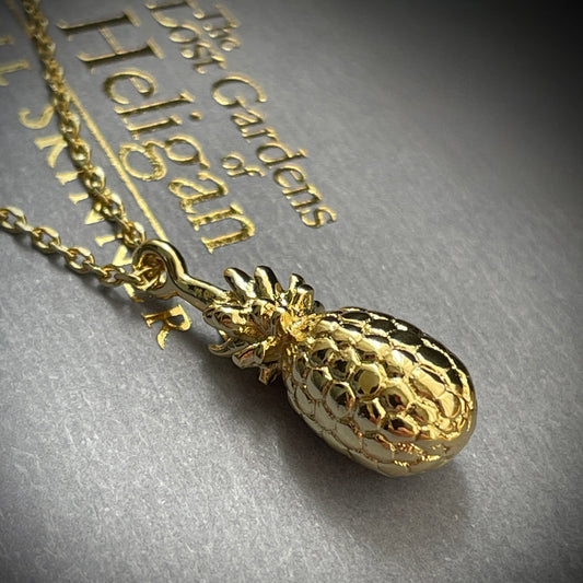 Pineapple Pendant - Gold