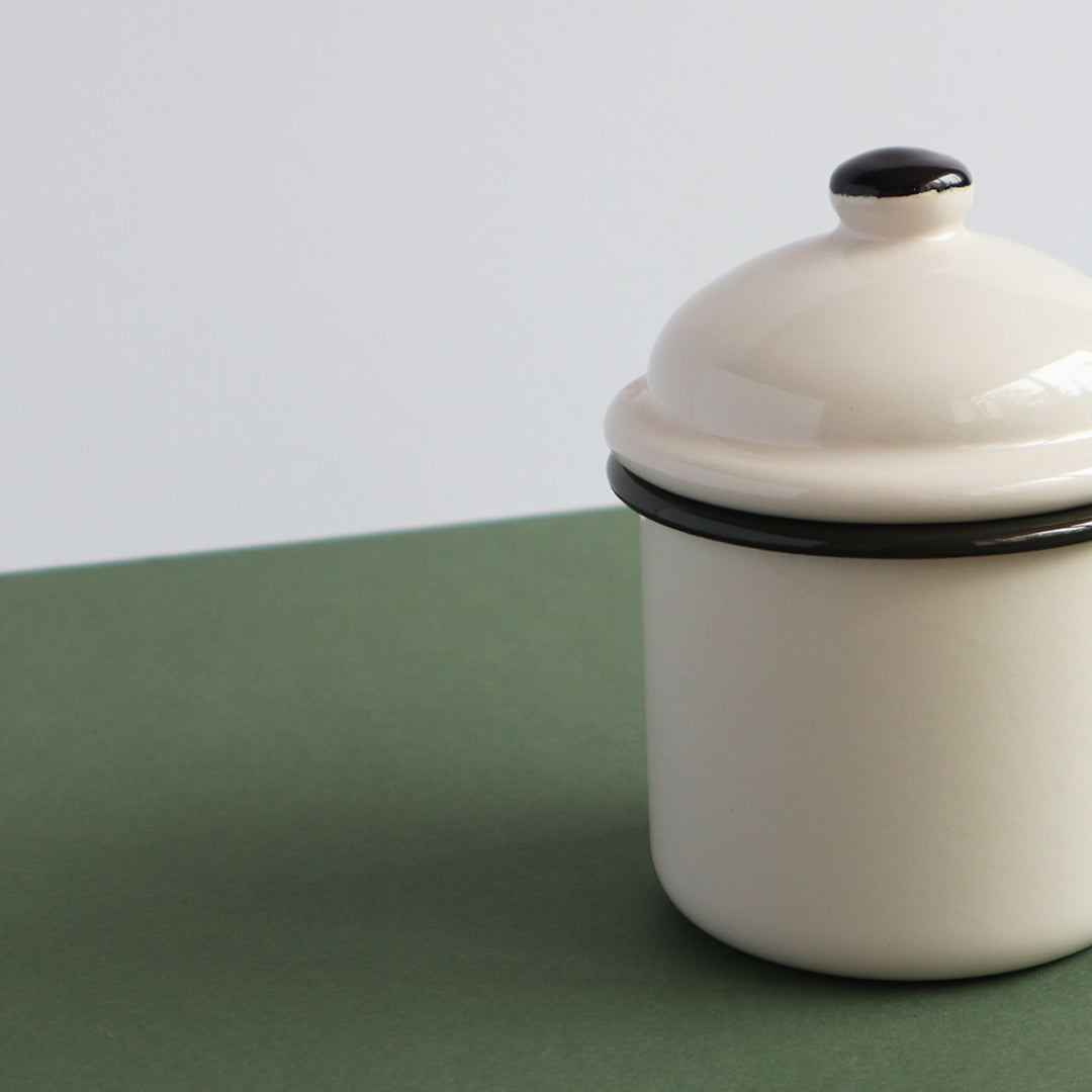 Heligan Tea Can - Light Beige